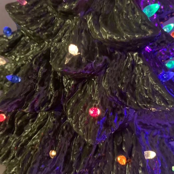 Nowell 14” Christmas tree olive green bronze base - Picture 4 of 12